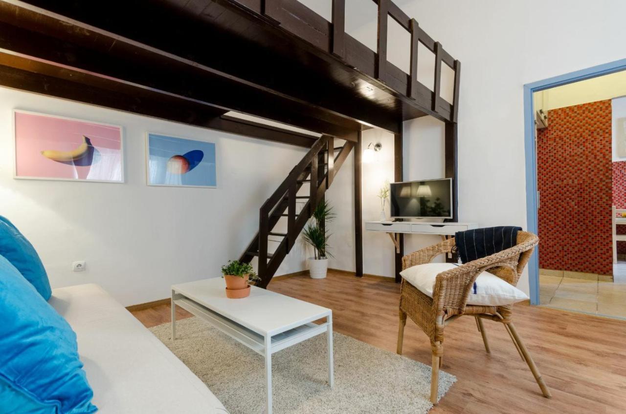 Quiet Cozy Apartment In Party Street E1 Budapest Exterior photo