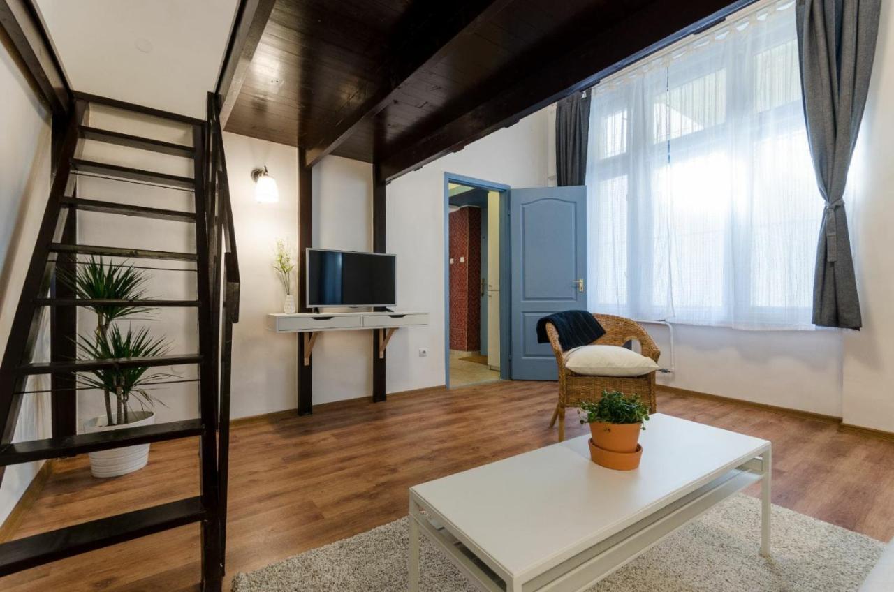 Quiet Cozy Apartment In Party Street E1 Budapest Exterior photo