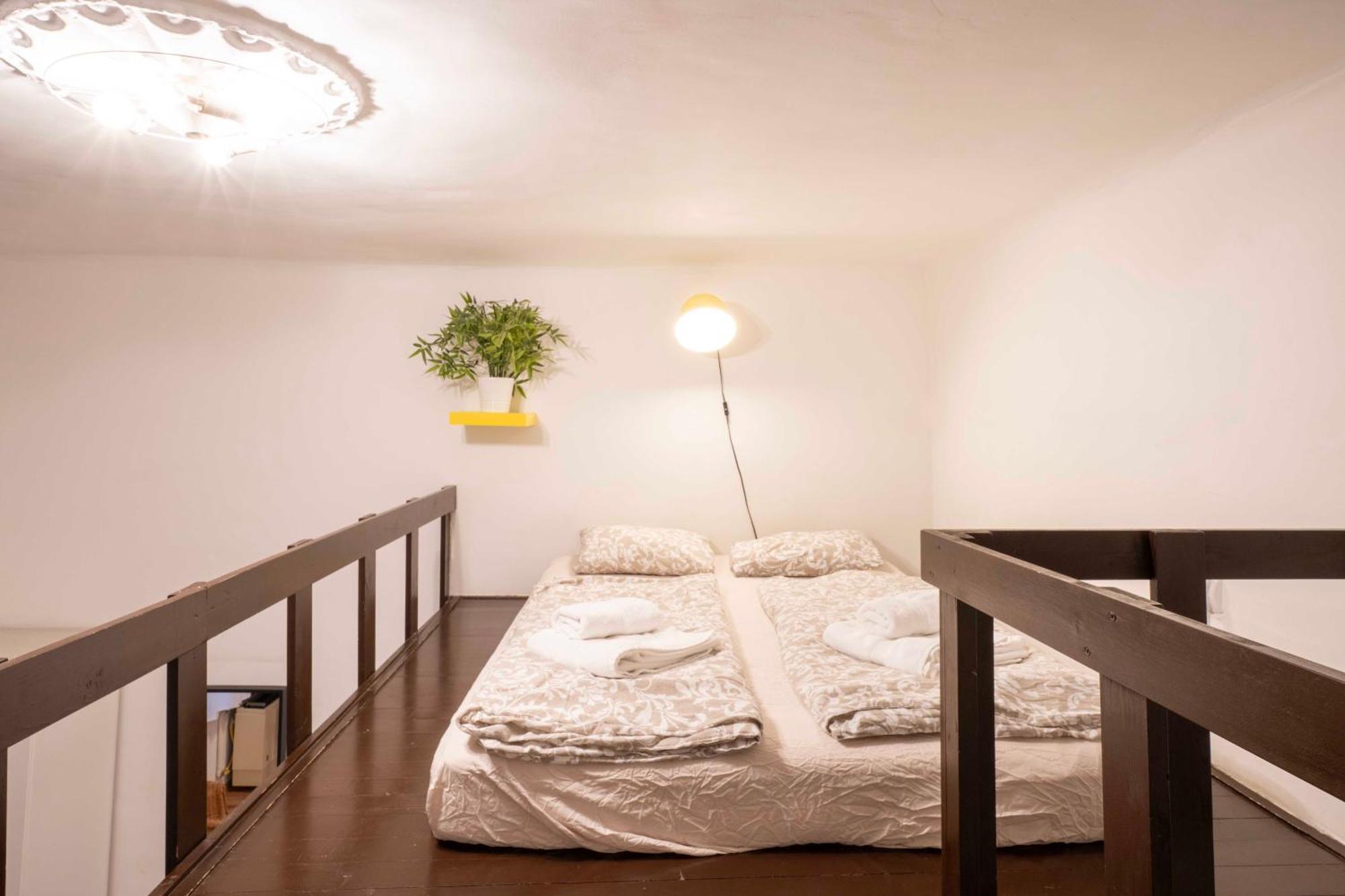 Quiet Cozy Apartment In Party Street E1 Budapest Exterior photo